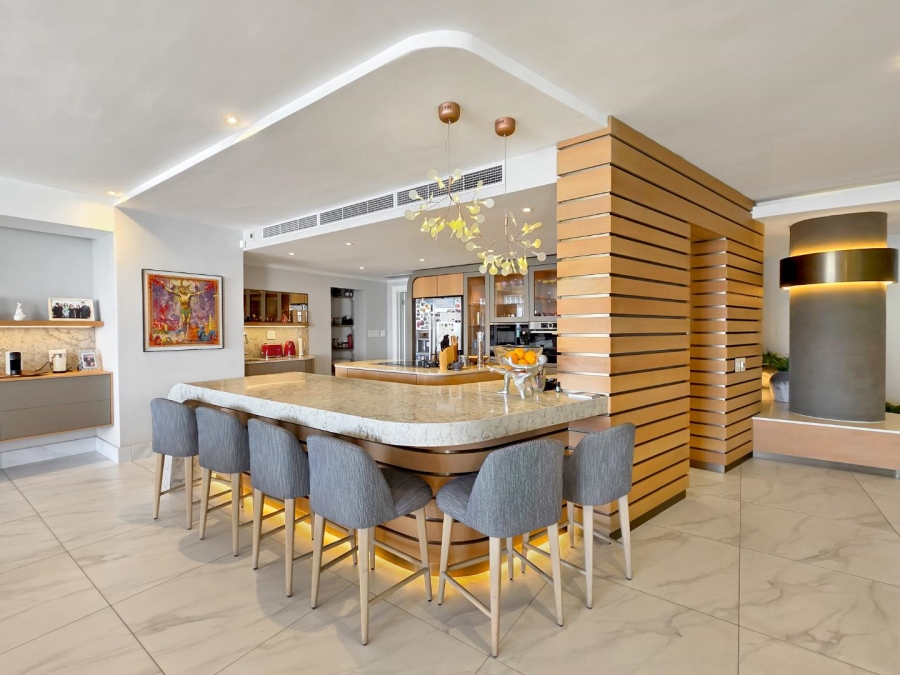 3 Bedroom Property for Sale in Mouille Point Western Cape